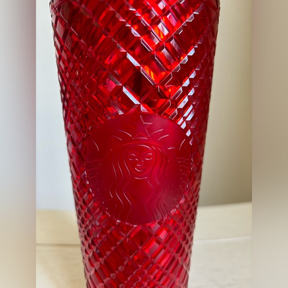 Starbucks 2023 Red Holiday Cup - Picture 2 of 5